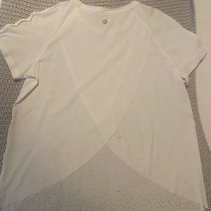 Lululemon open back top!
